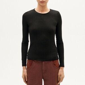 THINKING MU Brisa Top Black